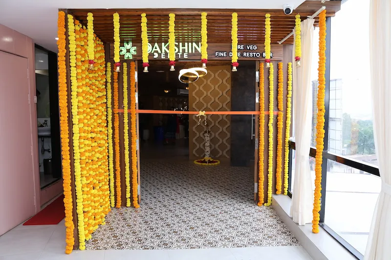 Dakshin Delite - Pure Veg Restaurant and Bar — Hubli