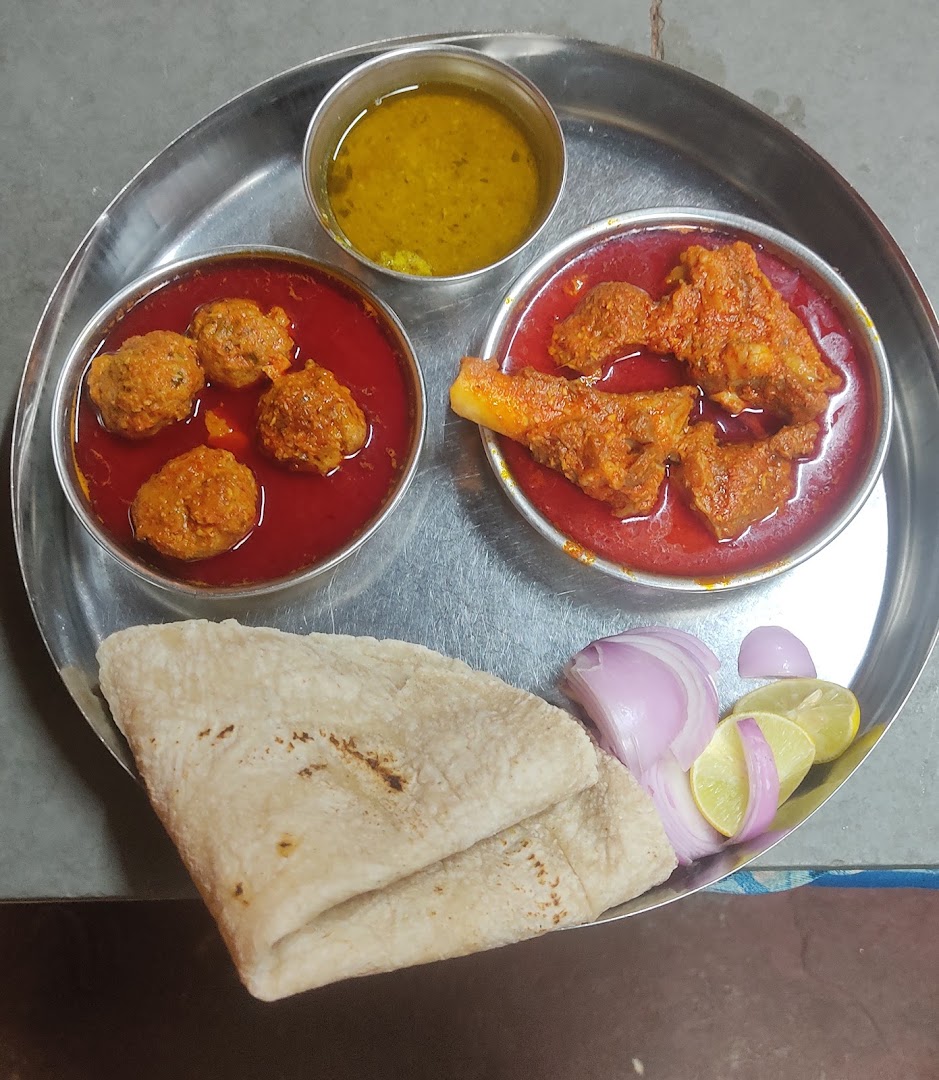 Shri Durga Savaji Khanavali Restaurant — Hubli