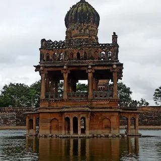 Amma Appa Palace Home in Hubli