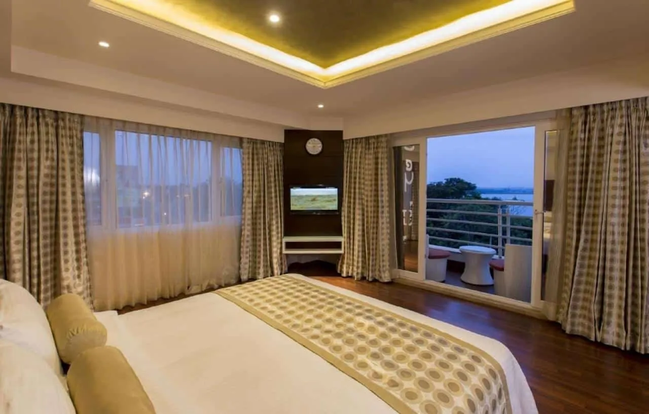The President Hotel near Unkal lake Hubli