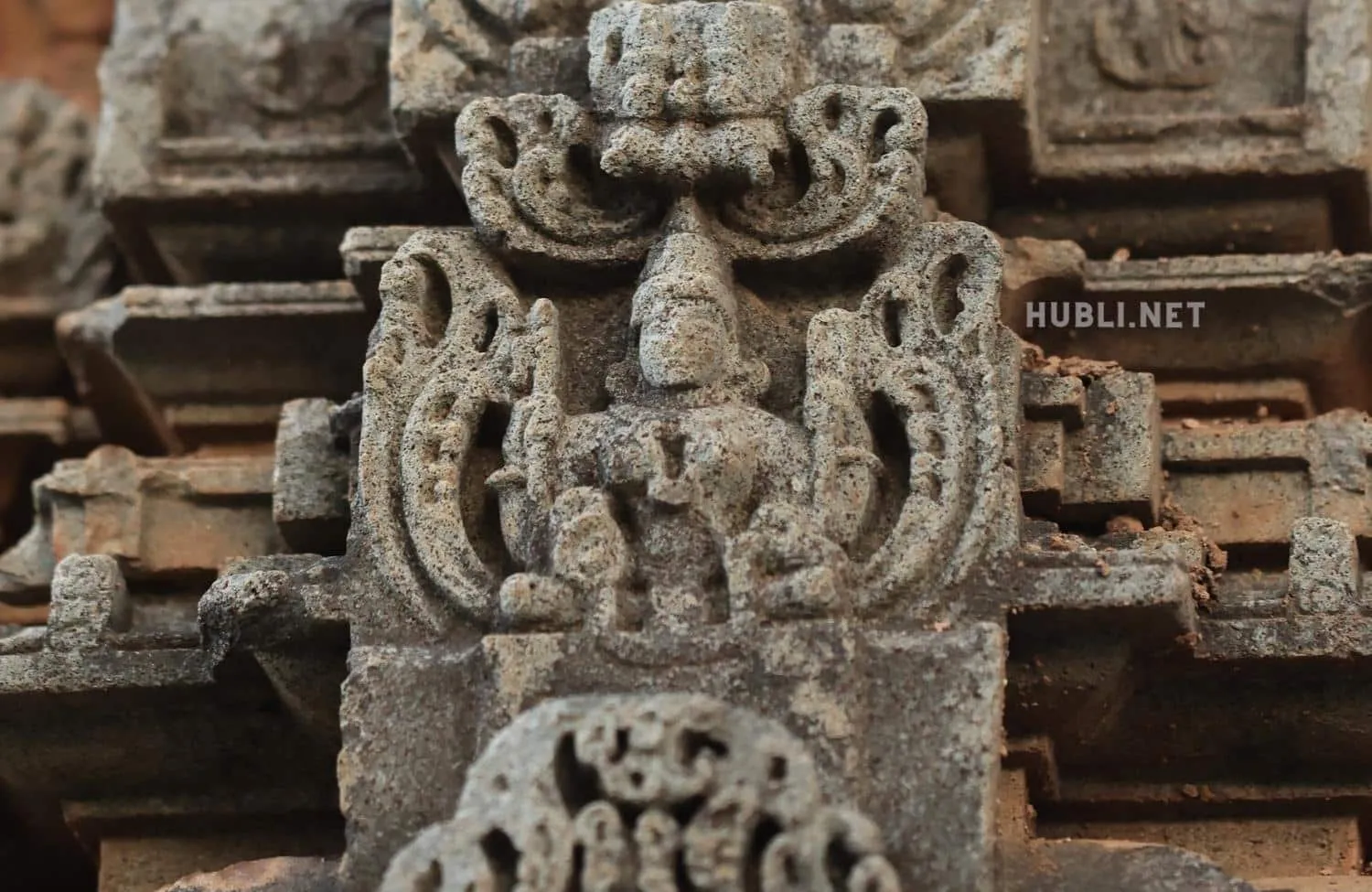 Chandramouleshwara Temple Hubli carving